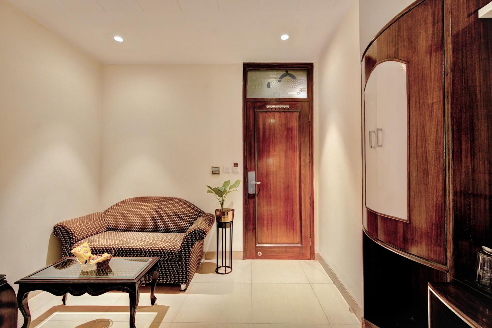 Empire Suites, นิวเดลี ภายนอก รูปภาพ